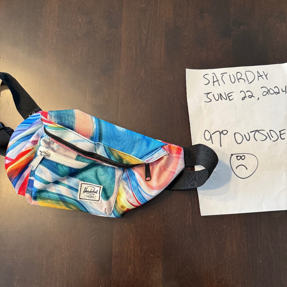 NEW WITHOUT TAGS Herschel Supply Co. Paint Pour Belt Bag
